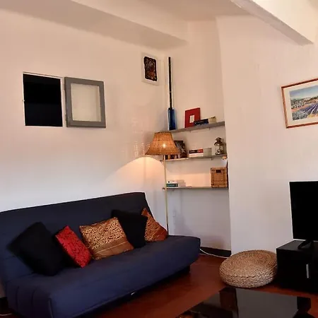 Lovely Flat In The Heart Of The Medieval Daire *